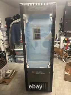 ESS / OAKLEY Tower Case sunglasses store display, NEW, With Lock, Accessories