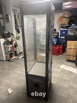 ESS / OAKLEY Tower Case sunglasses store display, NEW, With Lock, Accessories