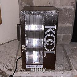 Kool Cigarette 1999 B&W Co Lighted Store Display Case Sign + 2 Keys 3 Shelves
