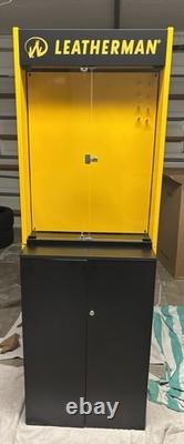 LEATHERMAN Floor Display Case withKeys, Storage, Advertising, Authentic, New
