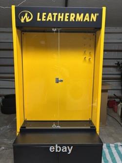 LEATHERMAN Floor Display Case withKeys, Storage, Advertising, Authentic, New