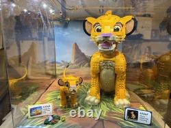 LEGO Disney Lion King Store Display Case 43247 43243 Young Simba Lighted LED