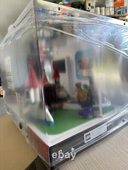 NEW Lego Super Mario Store Display Case Peach's Castle 71408