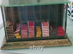 Old Winchester Simmons Razor Blade Store Counter Top Display Case w Some Blades