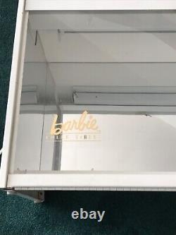 RARE 1970's Vintage MOD era Barbie Lighted Store Display Case