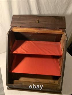 Rare Schrade Pocket Knives Store Display Case