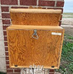 Rare Vintage Wiss Shears & Scissors Wood Store Display Case Built In Storage