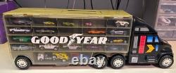 Redbox 69039 Semi Truck Goodyear 1999 164 Scale Cars Storage Display Case GVC