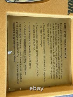 Remington Store Front Counter Top Retail Pocket Knife Display Case With Knives