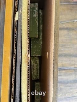 Remington Store Front Counter Top Retail Pocket Knife Display Case With Knives