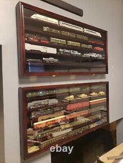 Train Display Case HO N Z Car 1/64 Model Toy Matchbox Mahogany Wall Rack Cabinet