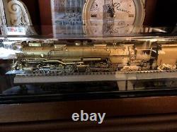 Train Display Case HO Scale 24 Acrylic Railroad Model Locomotive USA Cabinet