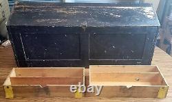VINTAGE REMINGTON POCKET KNIFE GLASS STORE DISPLAY CASE With 18 PRICE BUTTONS