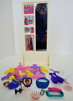 VTG'82 Barbie Dream Store 2 Display Cases, Chair, Mirror, Rack 95+ Accessories