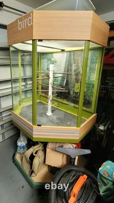 Very Large DISPLAY CASE For Birds/Animals Lighted Enclosure With Shelf Storage