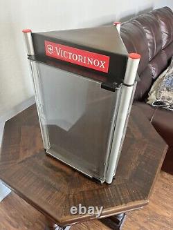 Victorinox Swiss Army Brands Limited Knife Rotating Locking Store Display Case