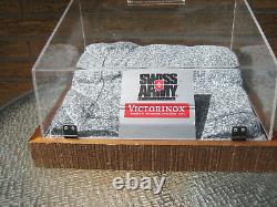 Victorinox Swiss Army Knife Counter Dealer Store Display Case Stand rock granite