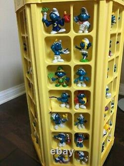 Vintage 80s SMURFS store DISPLAY CASE with 84 smurf figures PEYO