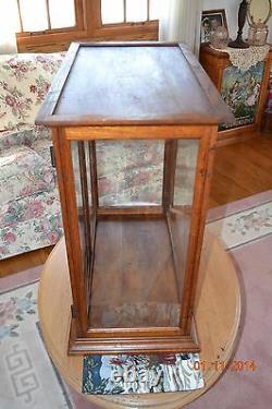 Vintage Antique General/Country Store Mercantile Antique Countertop Display Case