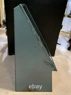 Vintage Delta Paint Brushes Store Display Case