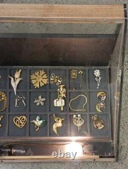 Vintage Plexiglass Counter Store Light Display Case High End Costume Jewelry Lot