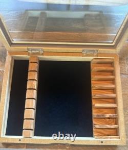 WÜSTHOF Wooden Knife Storage Display Case Glass Top