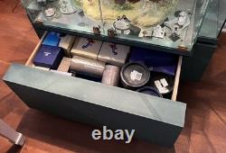 Walt Disney Classics Collection Illuminated Lockable Glass Display Case Drawer