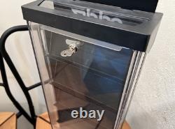 ZIPPO display case withKey 21'' Store Counter